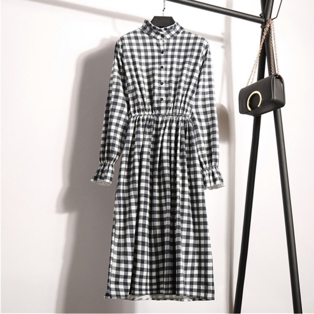 Women White & Navy Blue Checked Maxi Shirt Dress Buttoned Front flared hem